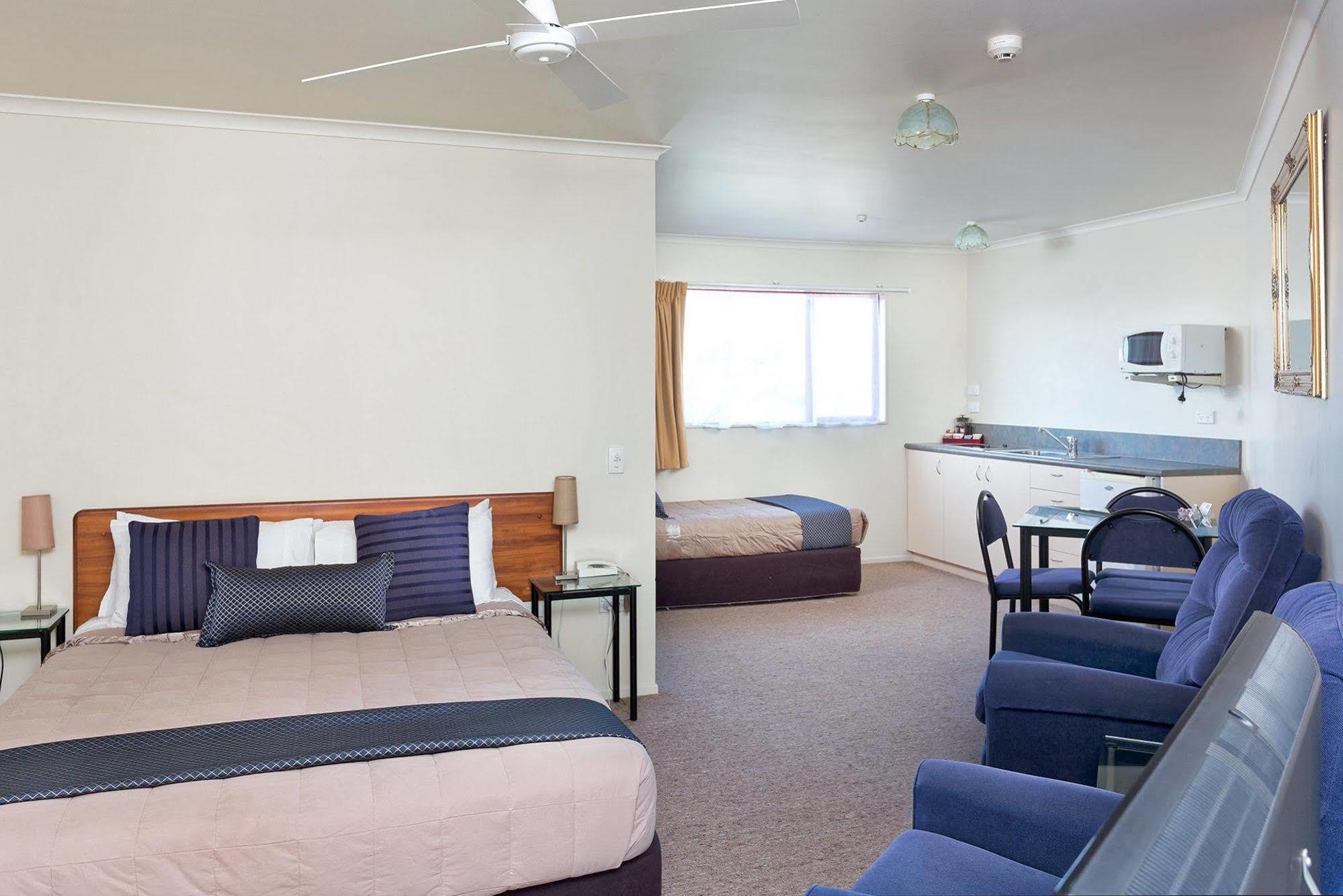 Bk'S Rotorua Motor Lodge Esterno foto